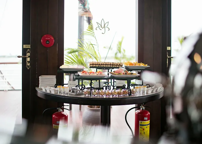 Orchid Classic Cruise Hạ Long